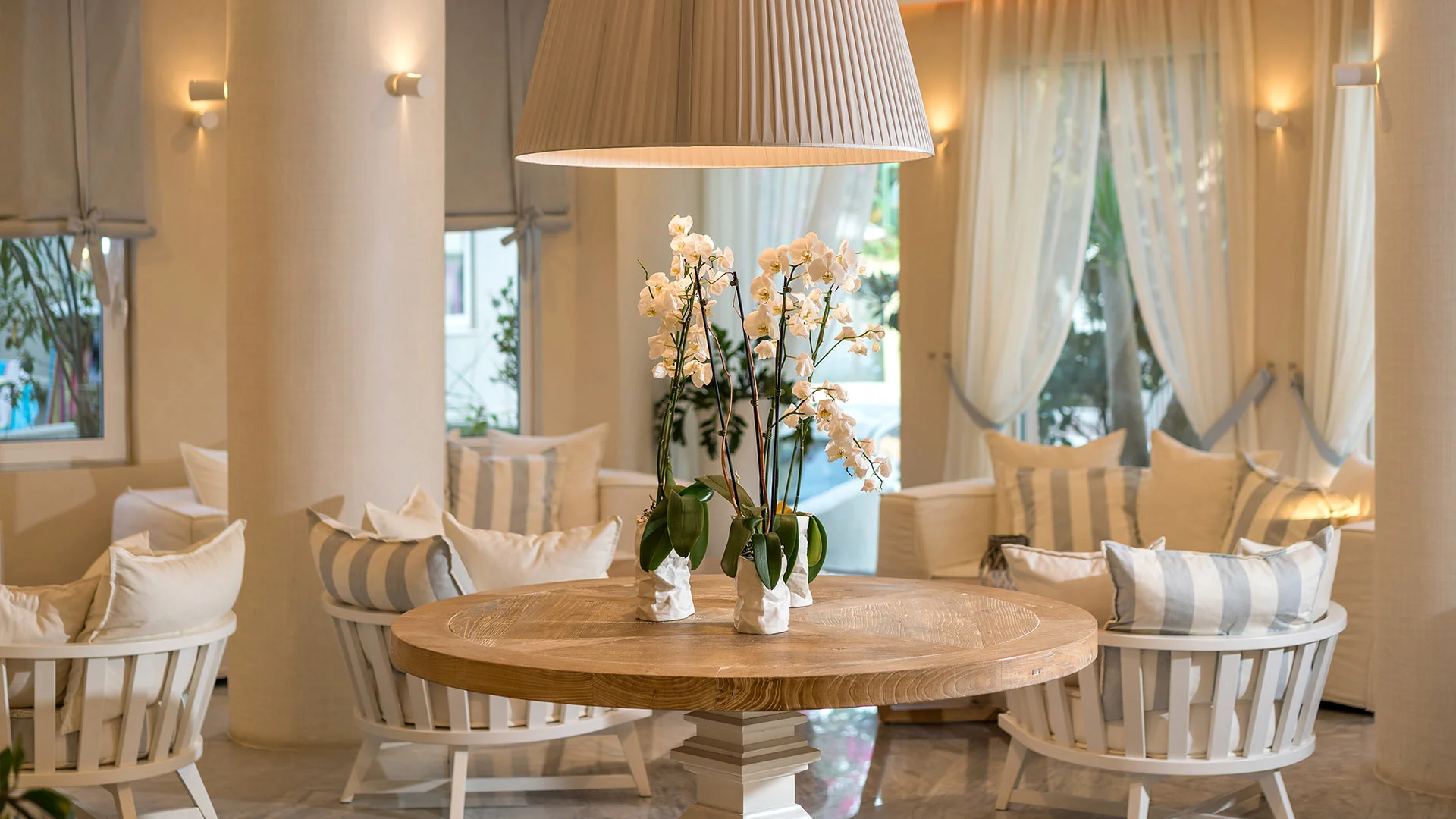 Online Check In — Nefeli Hotel Rethymno