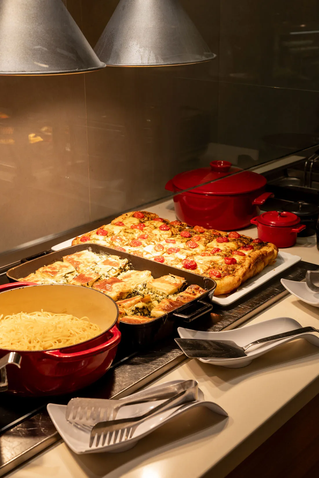 Cretan gastronomy, restaurant buffet dishes and cocktail lounge at Nefeli Hotel
