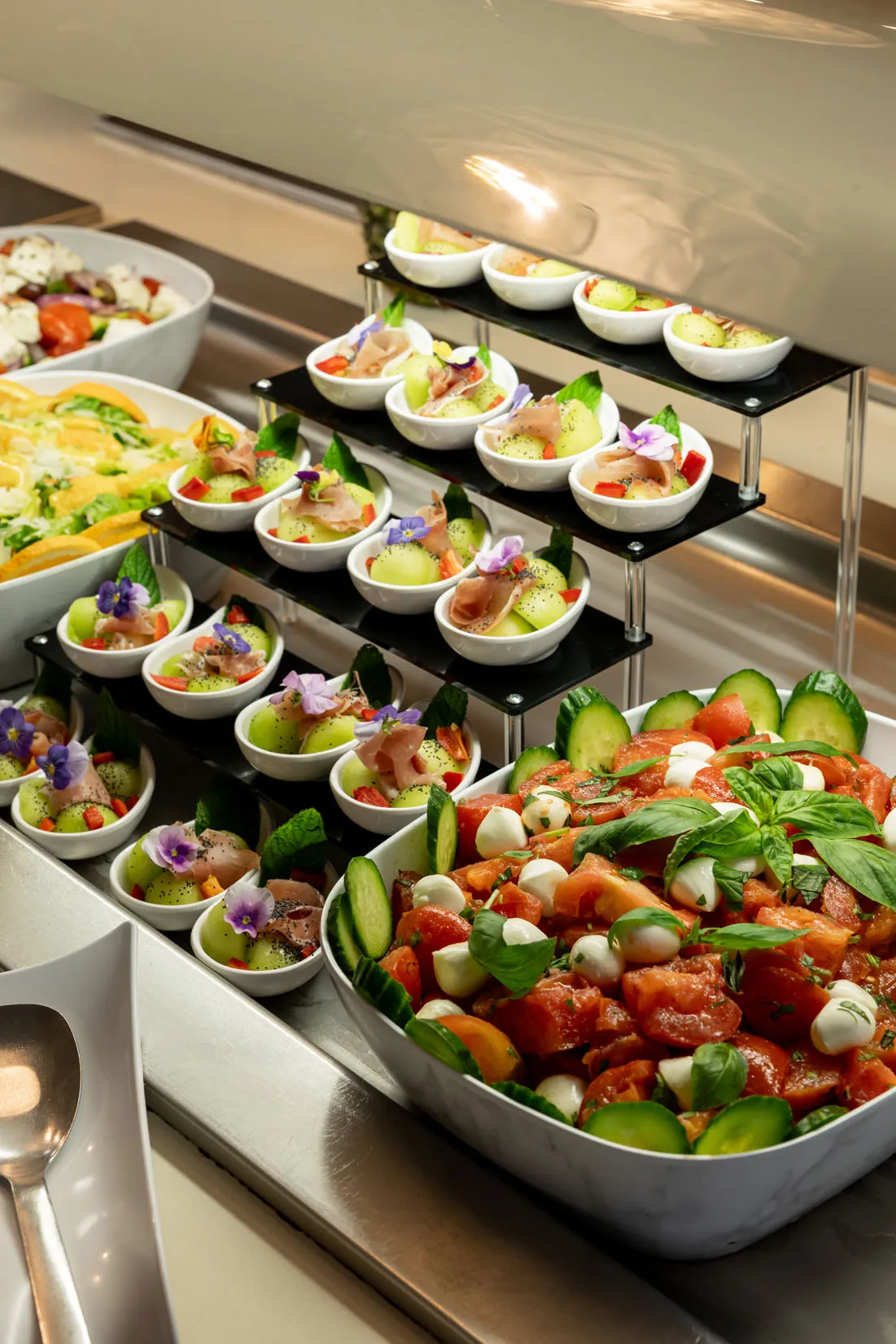 Cretan gastronomy, restaurant buffet dishes and cocktail lounge at Nefeli Hotel