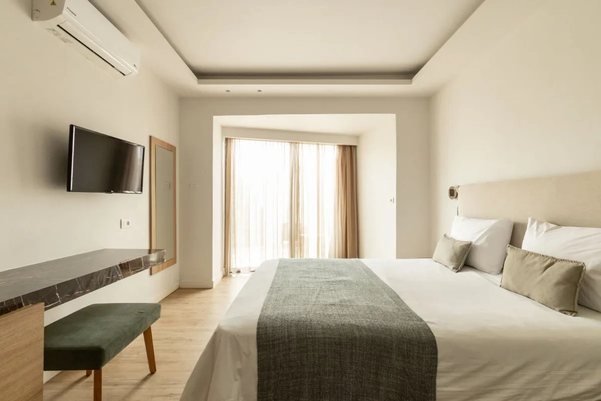 Standard Double/Triple Room — photo 2