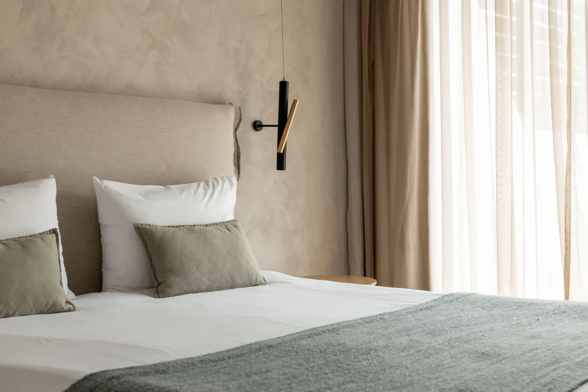Standard Double/Triple Room — photo 11