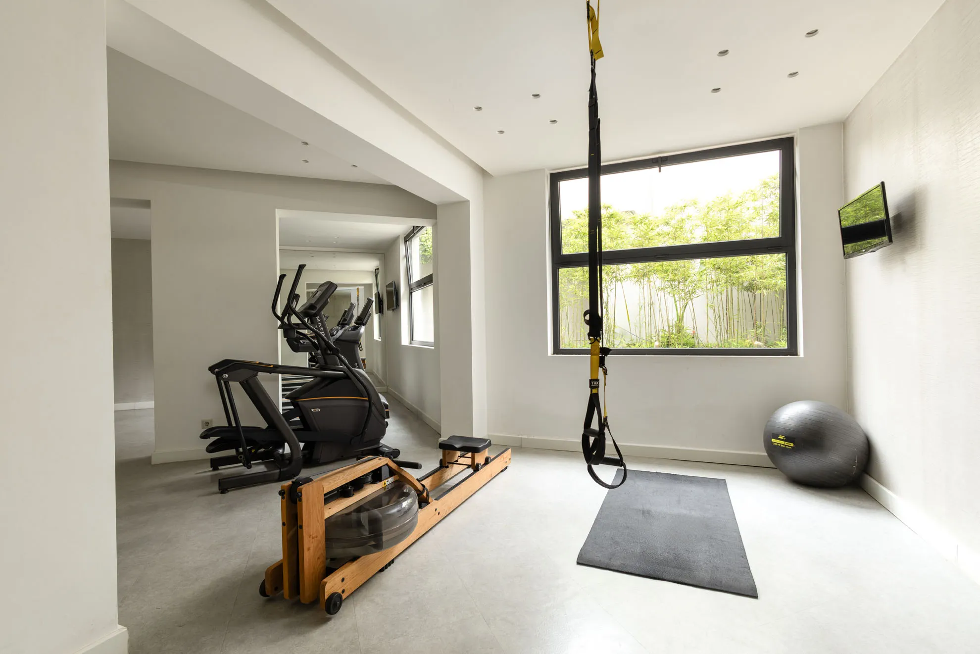 Spa, wellness, fitness and concierge services at Nefeli Hotel